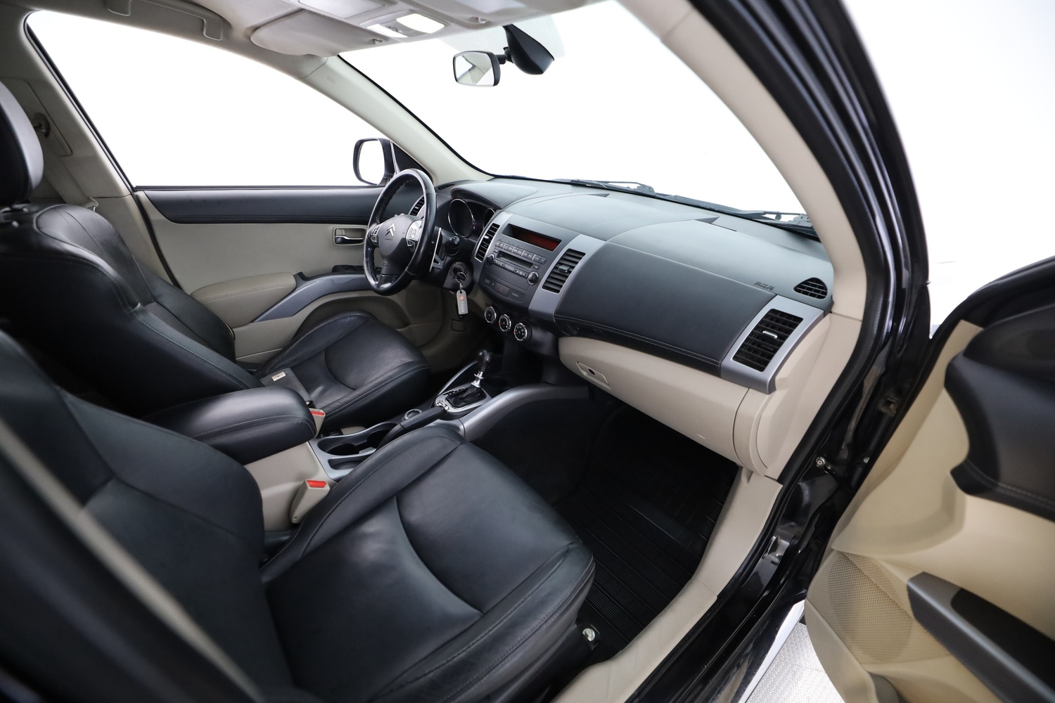 Citroën C-Crosser vaihtoauto