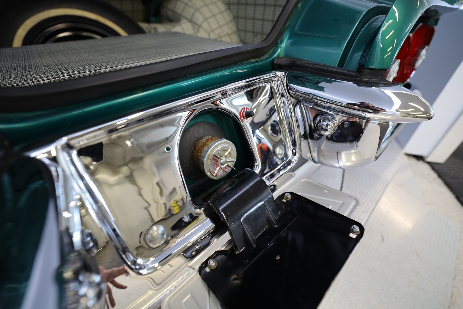Ford USA Thunderbird vaihtoauto