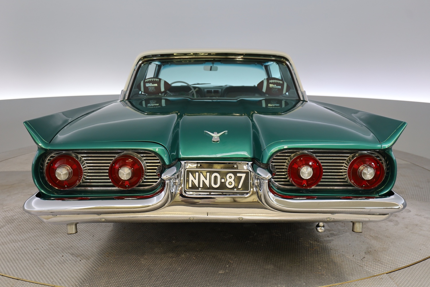 Ford USA Thunderbird vaihtoauto