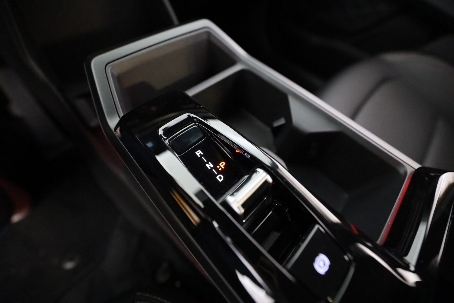 KGM Musso EV vaihtoauto