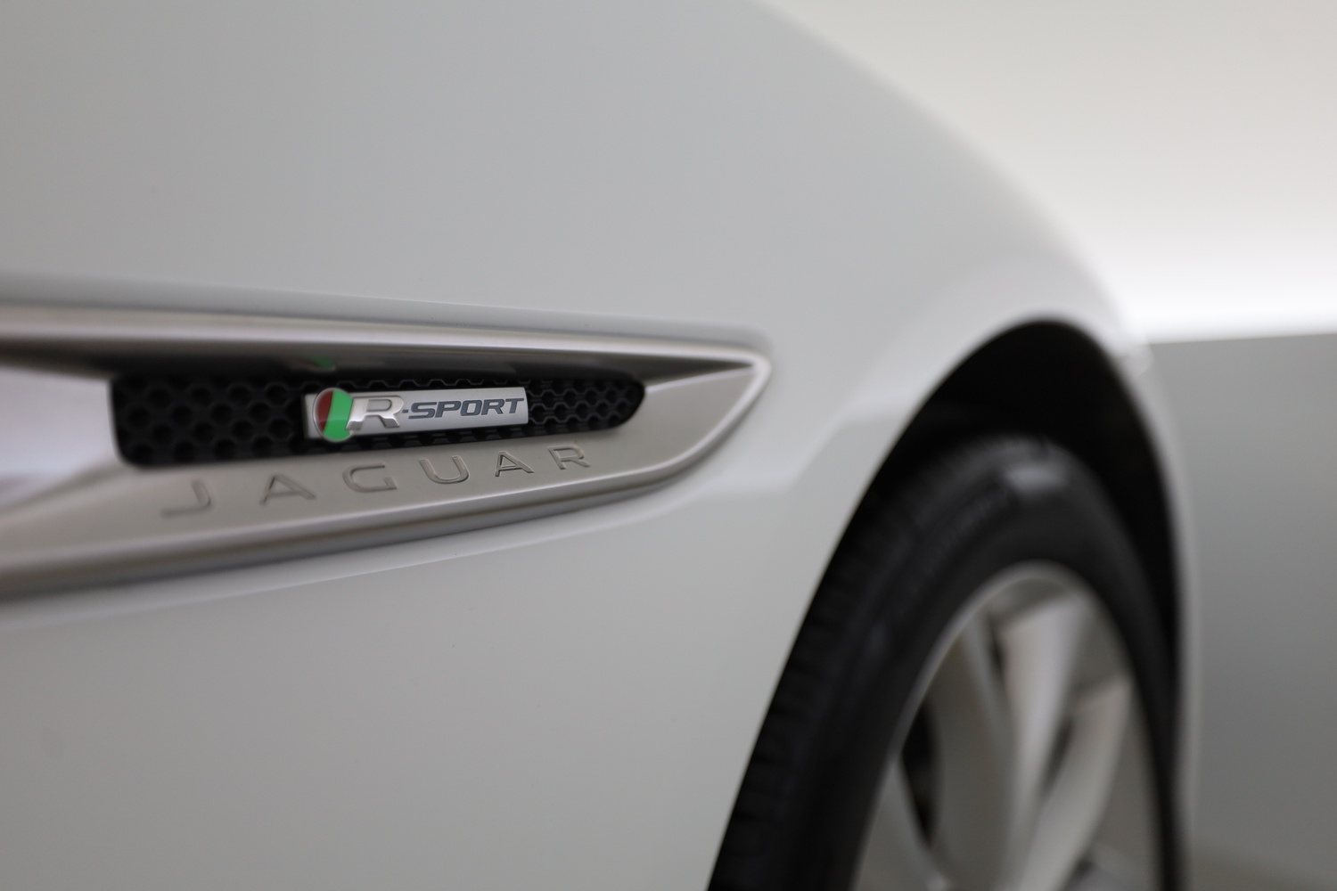 Jaguar XF vaihtoauto