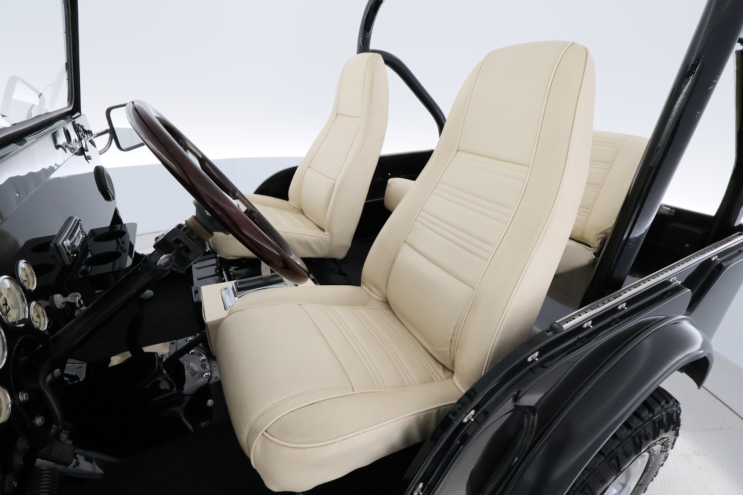 Jeep CJ 5 vaihtoauto