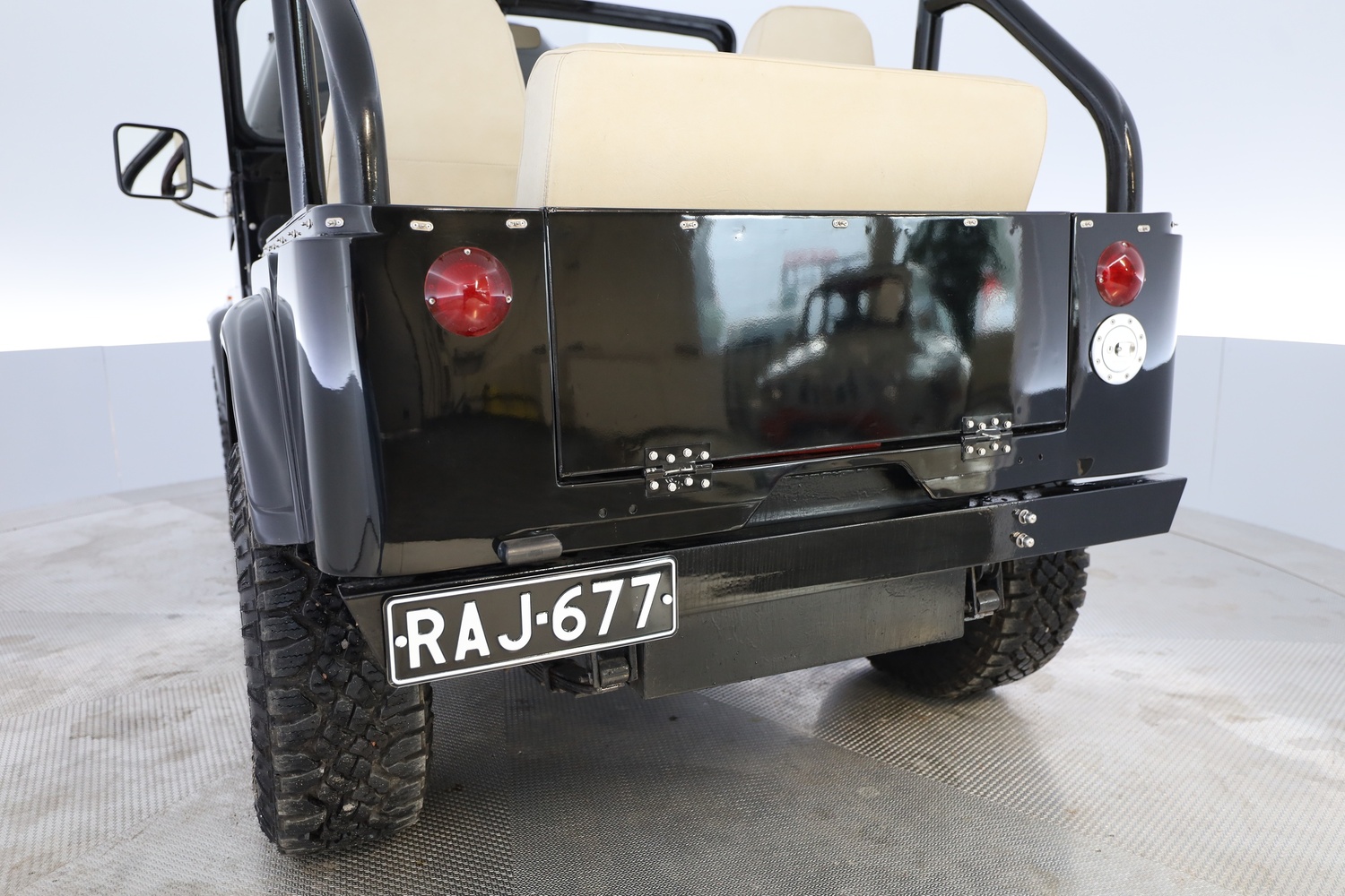 Jeep CJ 5 vaihtoauto
