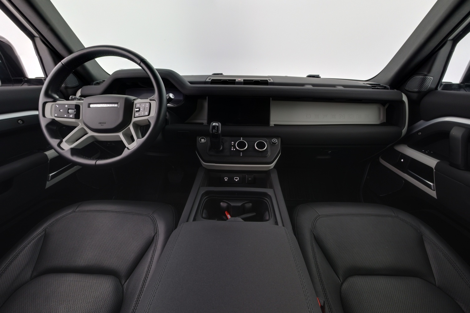 Land Rover Defender vaihtoauto