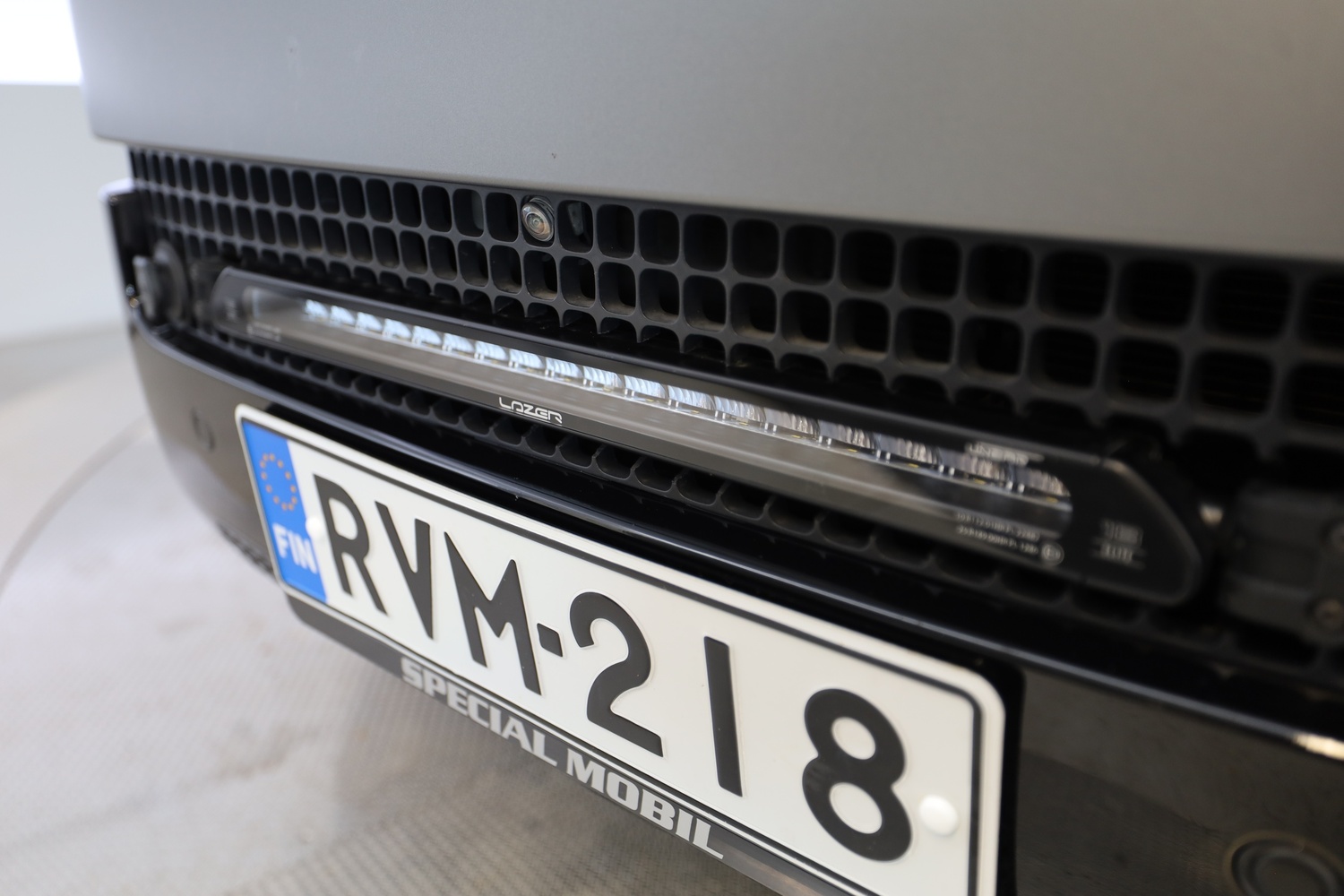 Land Rover Defender vaihtoauto