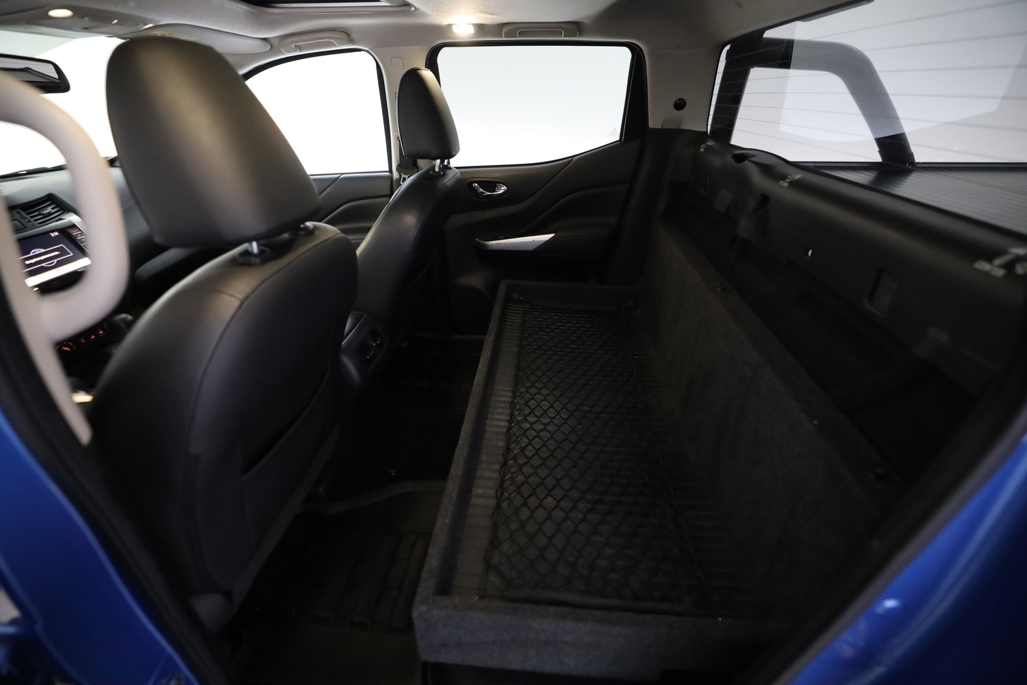 Nissan Navara vaihtoauto