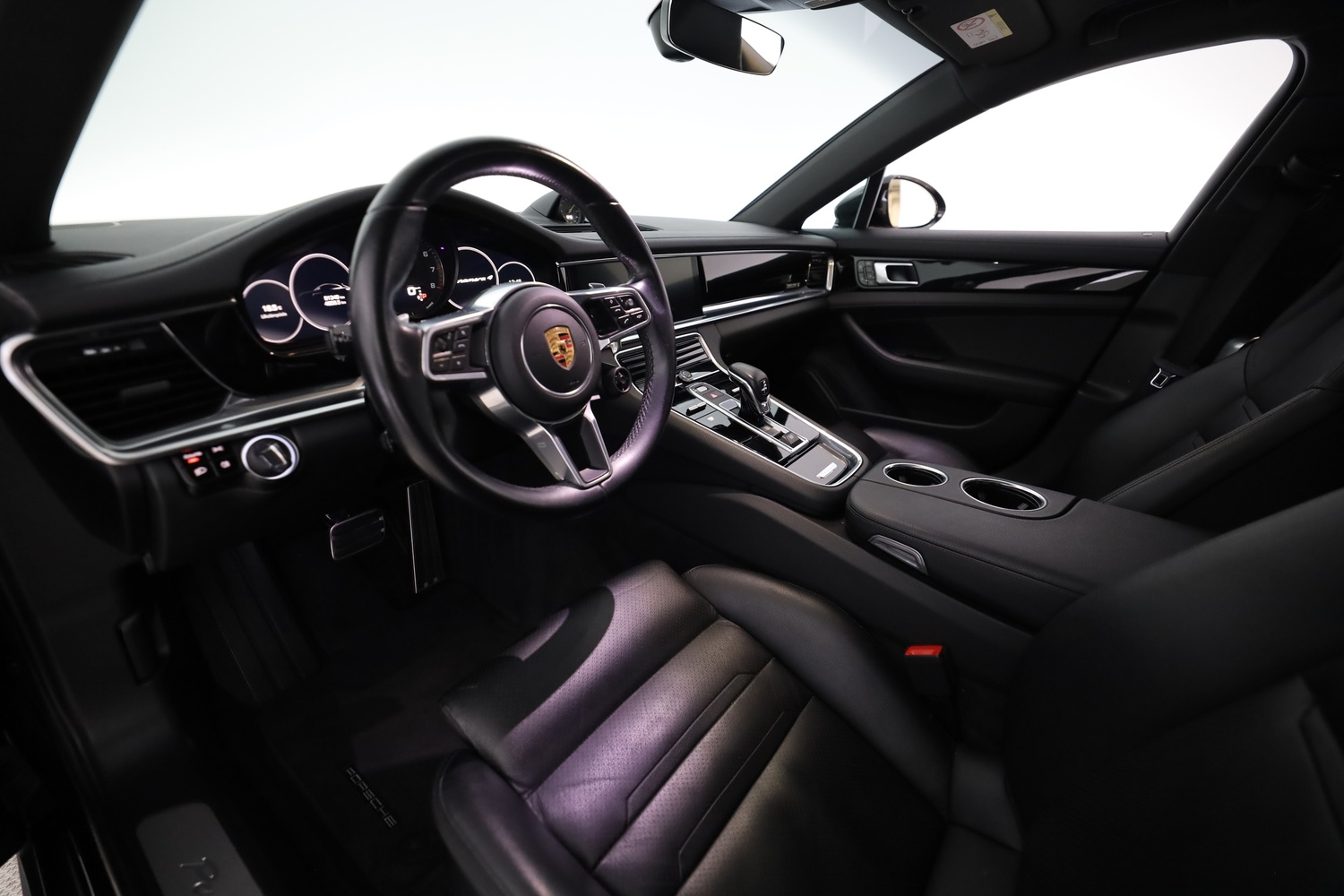 Porsche Panamera vaihtoauto