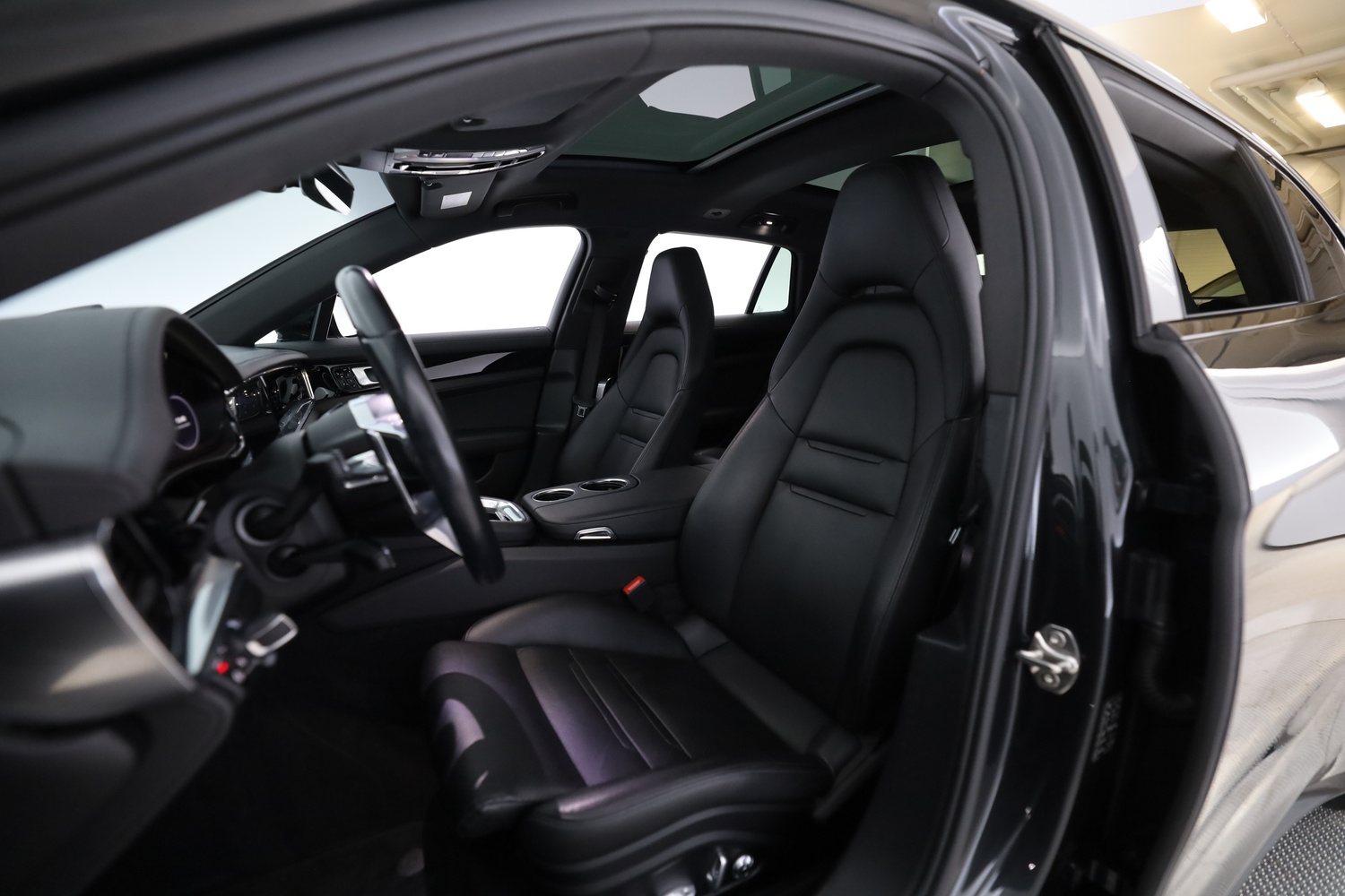 Porsche Panamera vaihtoauto