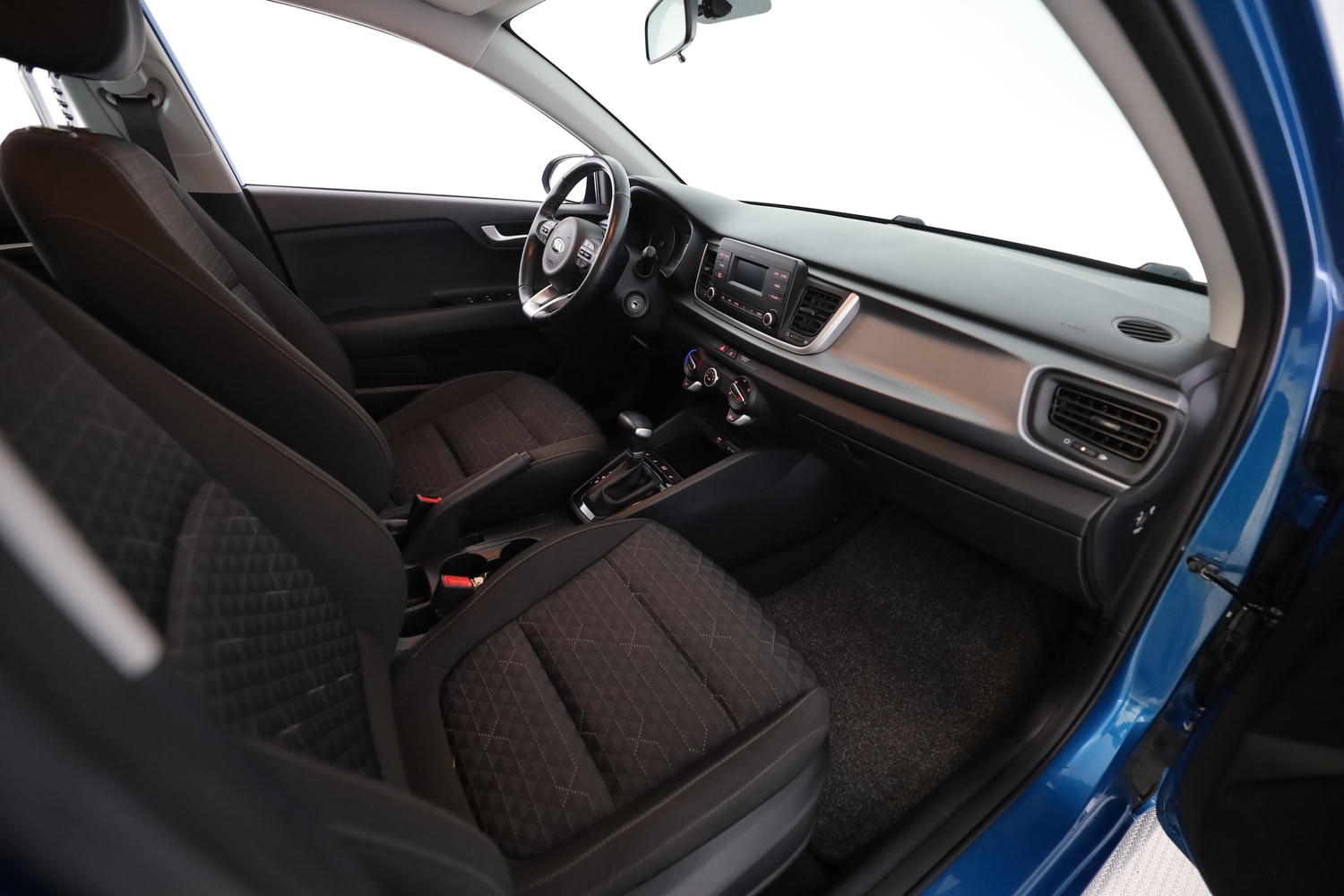 Kia Rio vaihtoauto