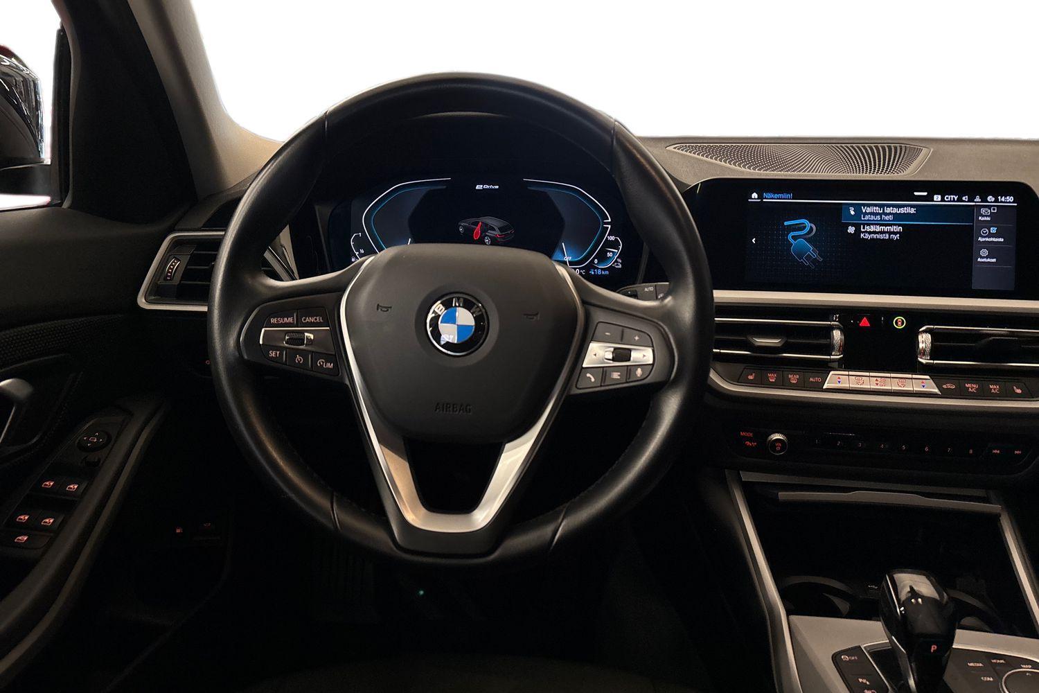 BMW 320 vaihtoauto
