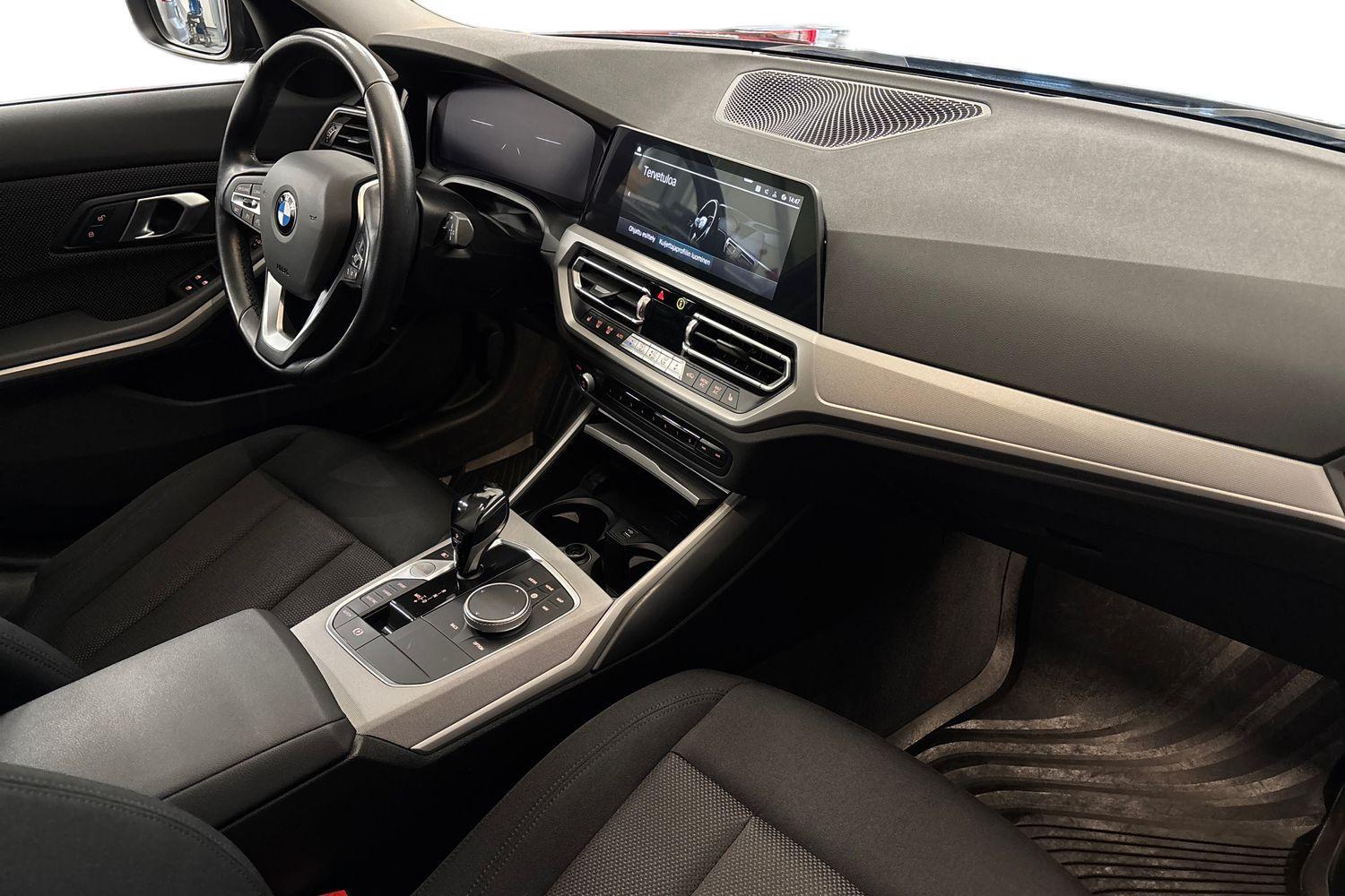 BMW 320 vaihtoauto
