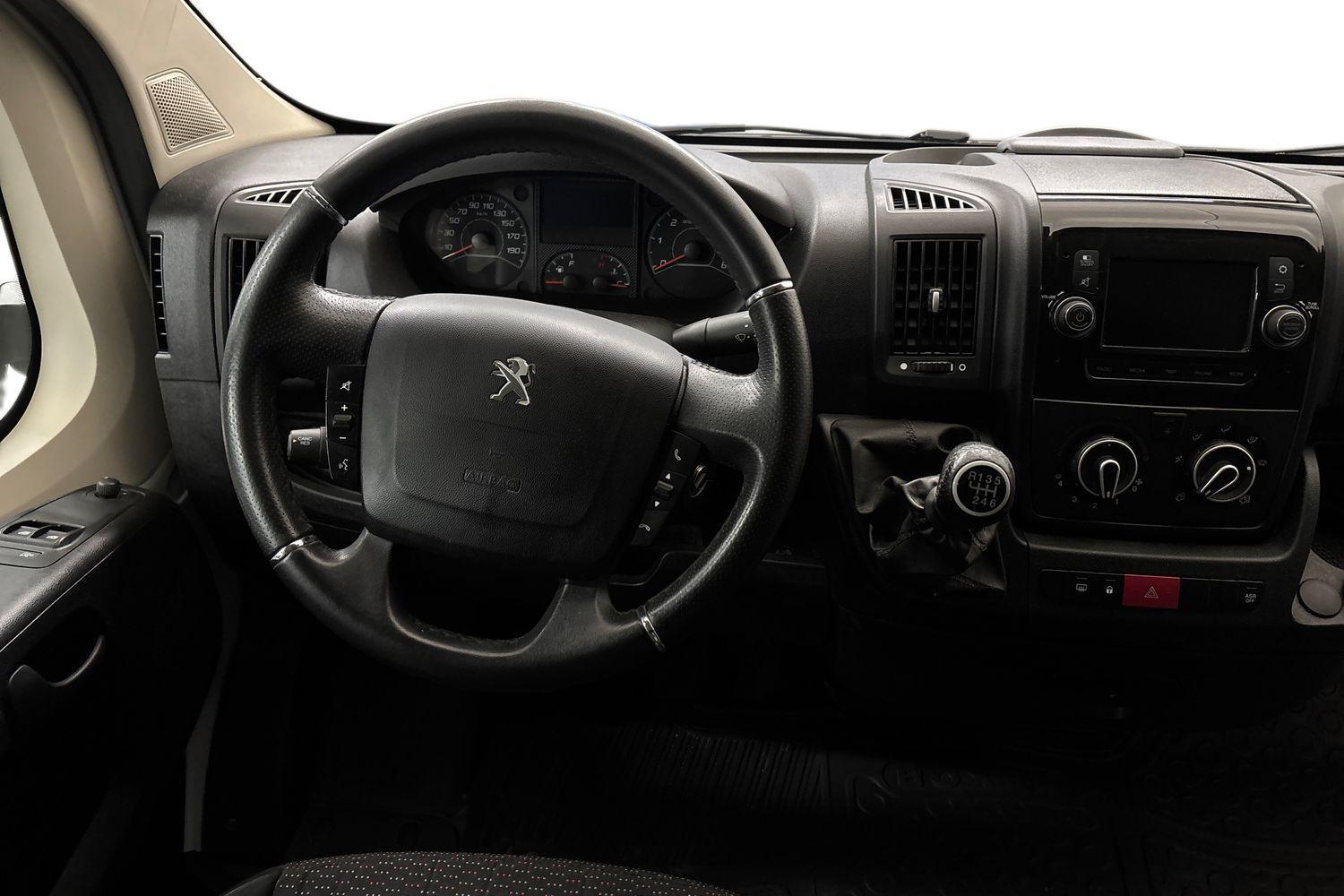 Peugeot Boxer vaihtoauto