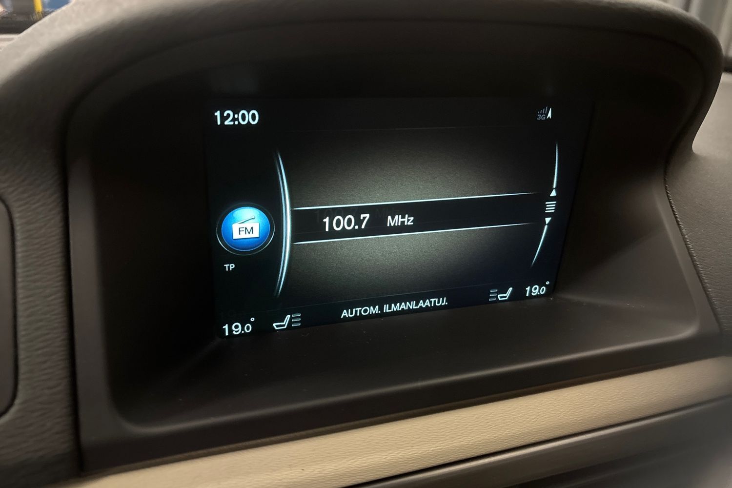 Volvo XC70 vaihtoauto