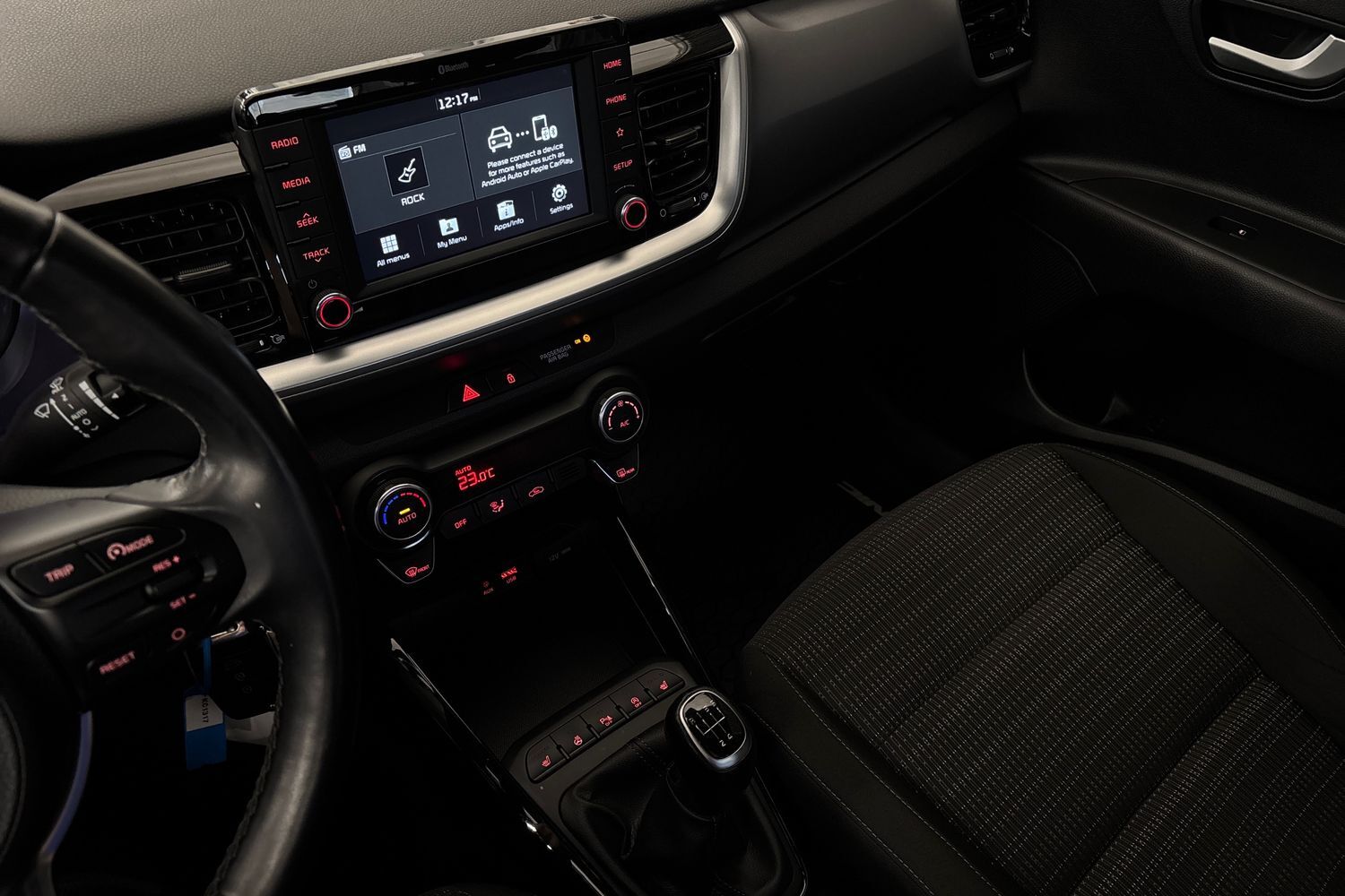 Kia Stonic vaihtoauto