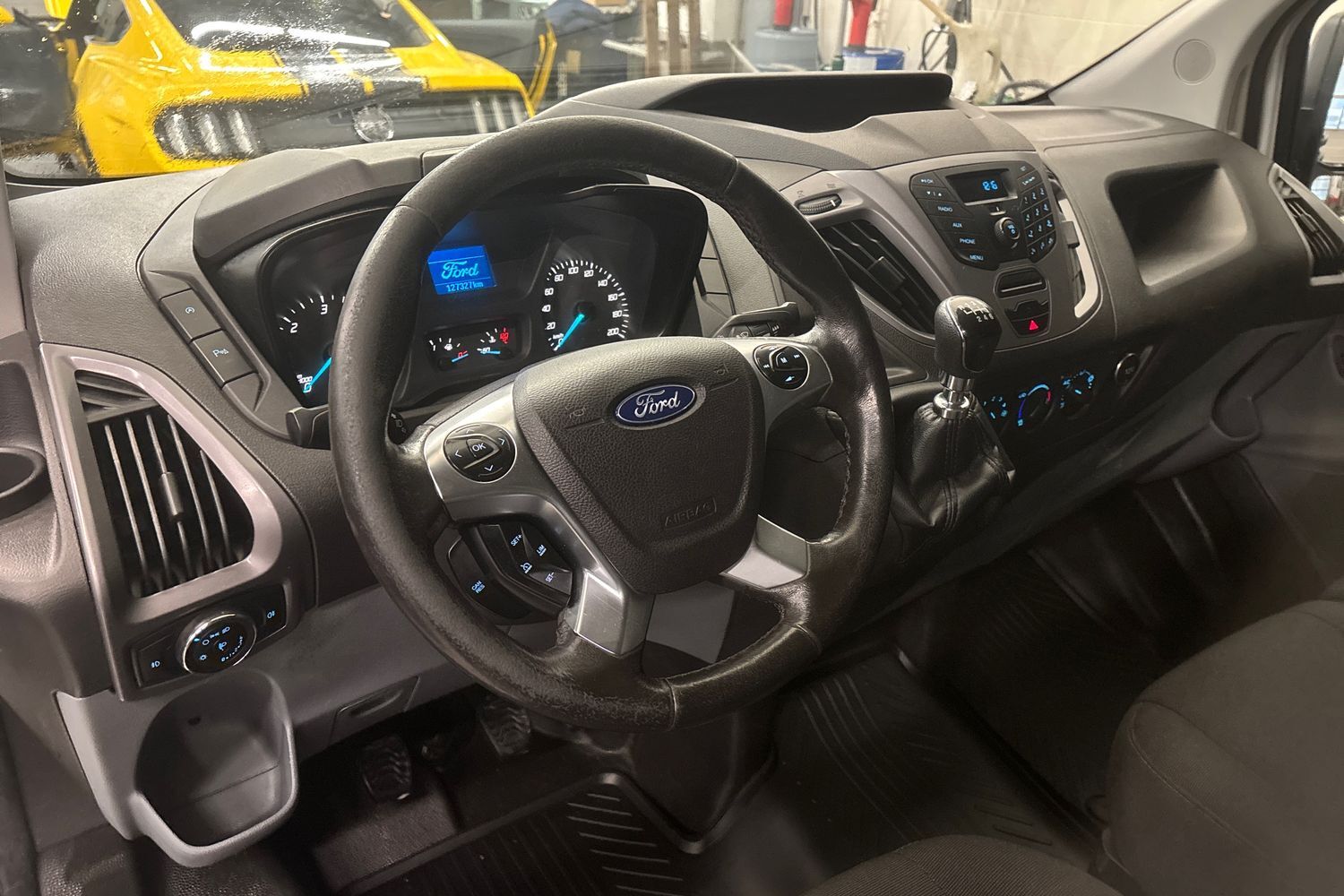 Ford Transit Custom vaihtoauto