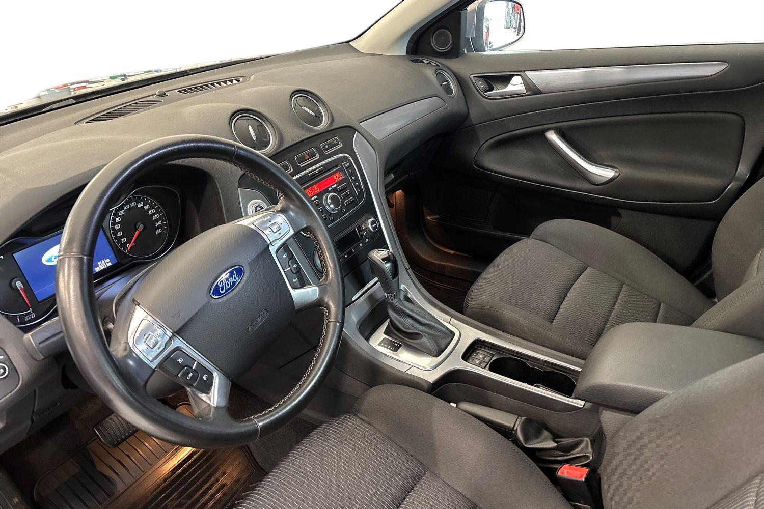 Ford Mondeo vaihtoauto
