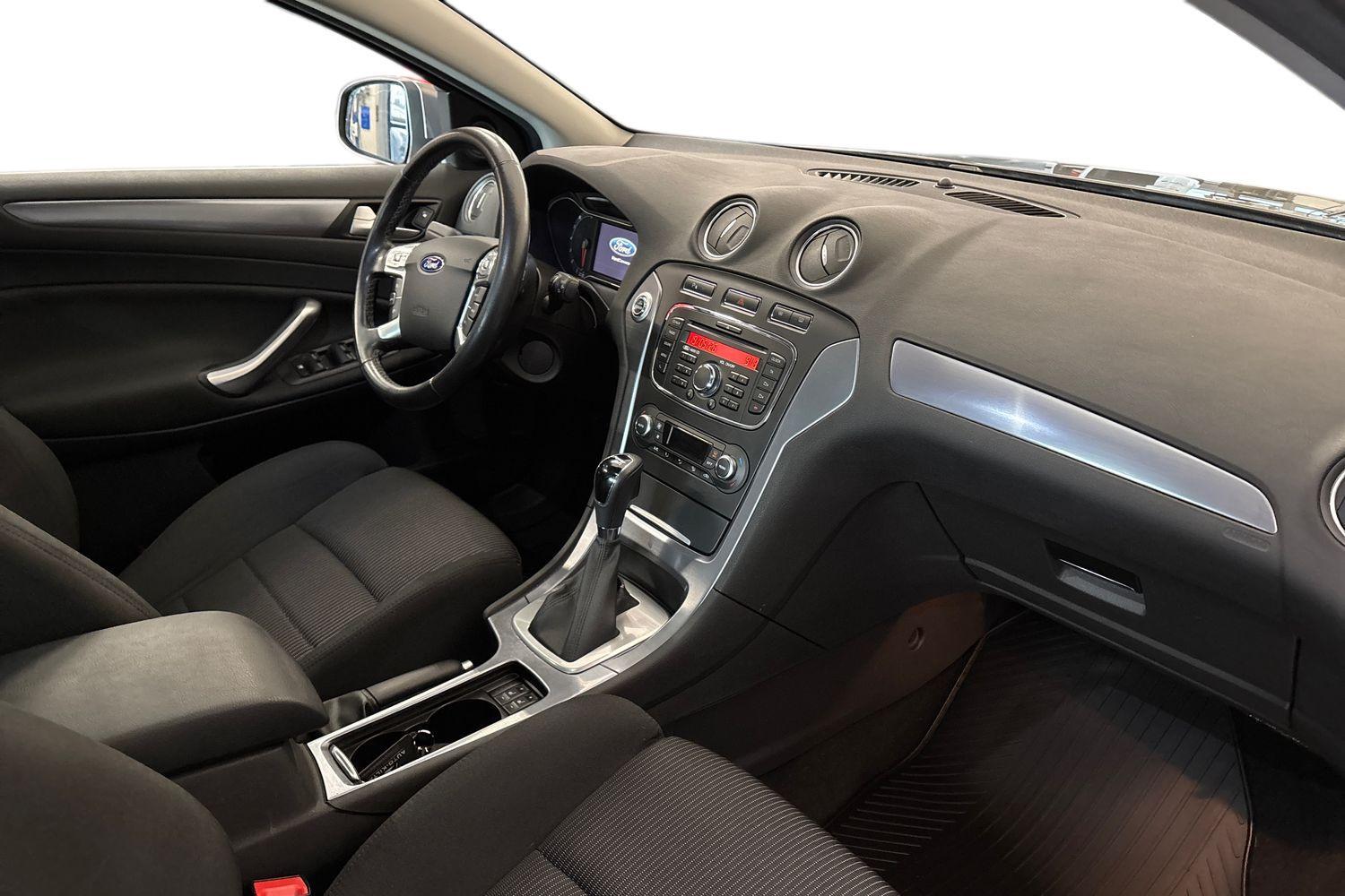 Ford Mondeo vaihtoauto