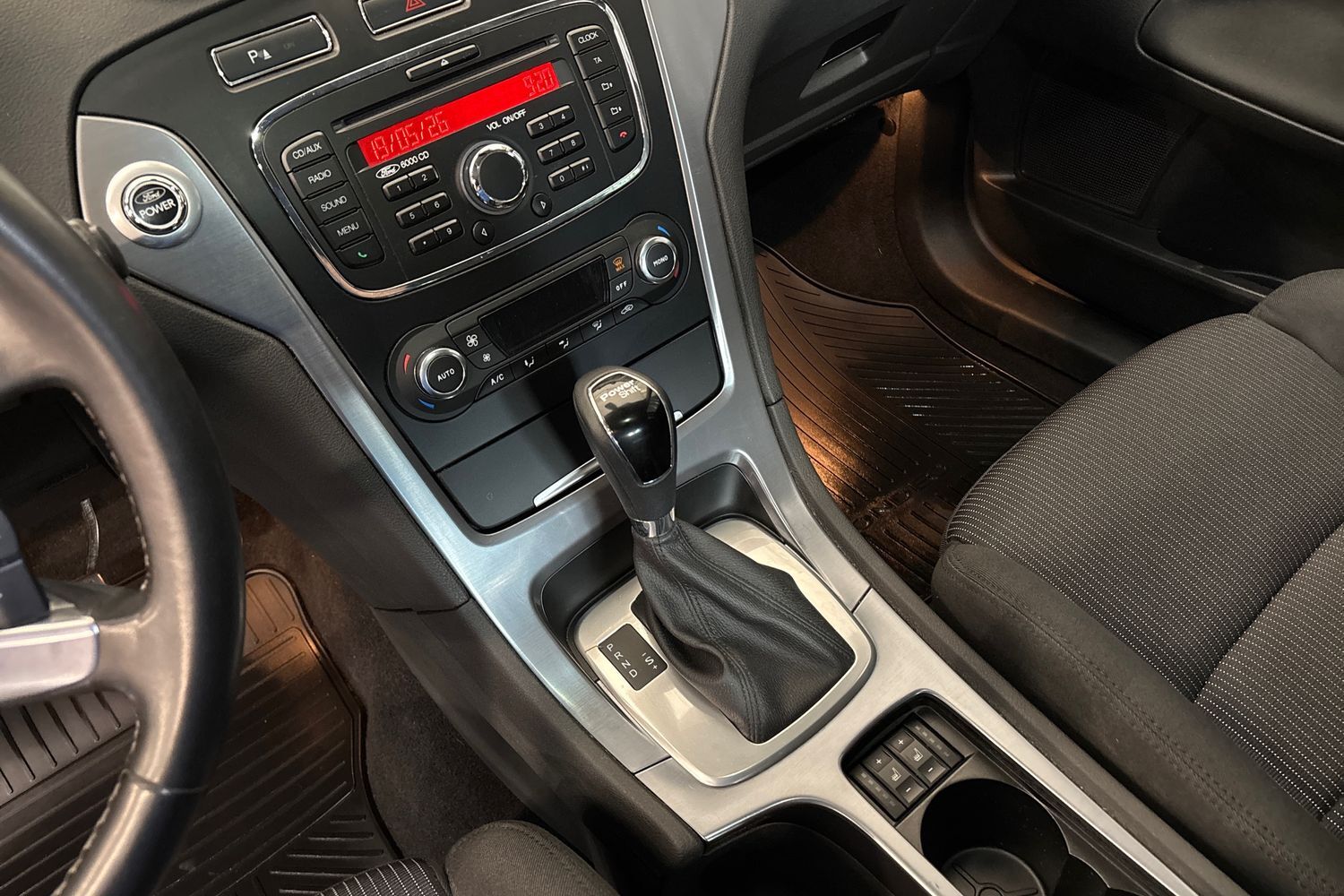 Ford Mondeo vaihtoauto