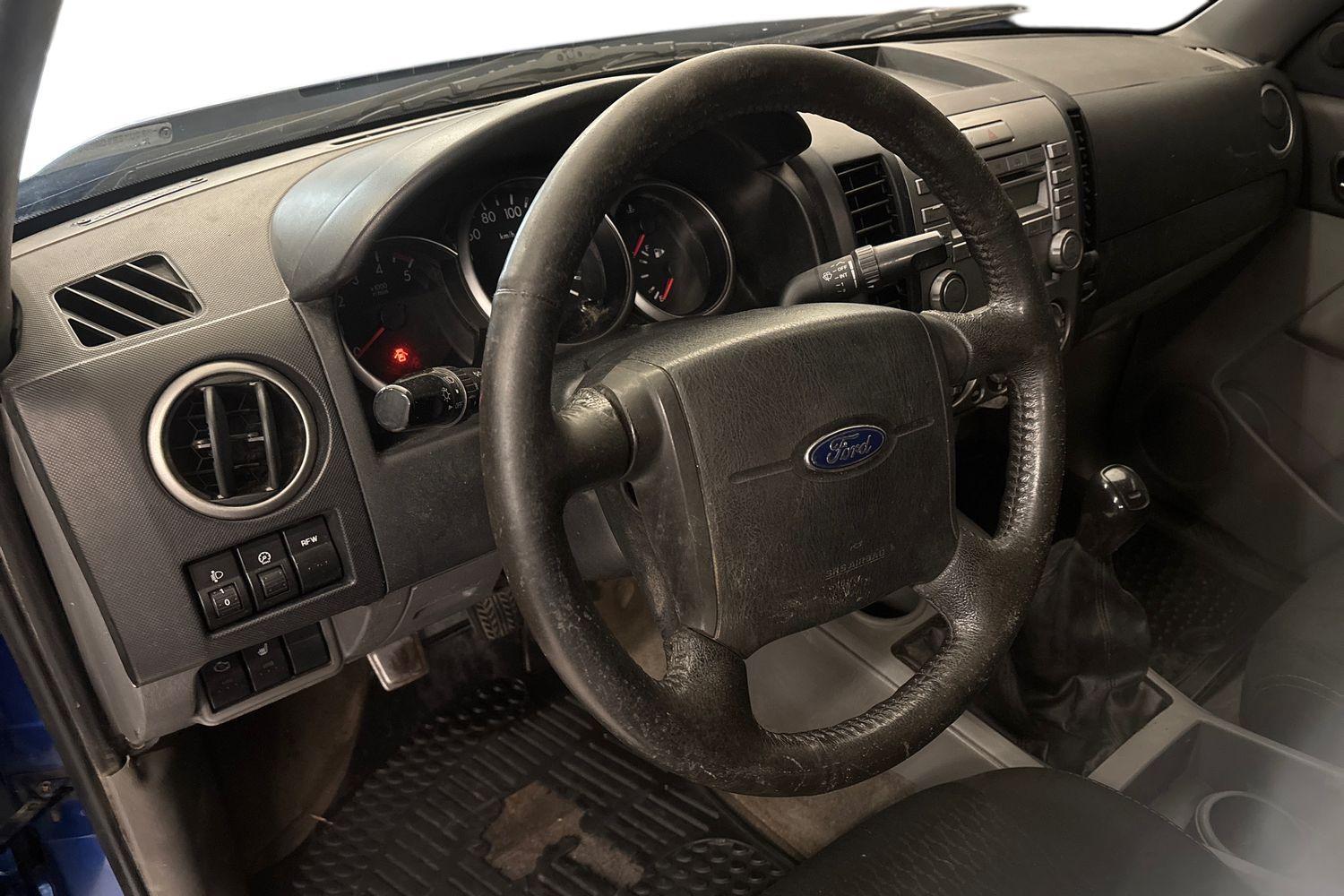 Ford Ranger vaihtoauto