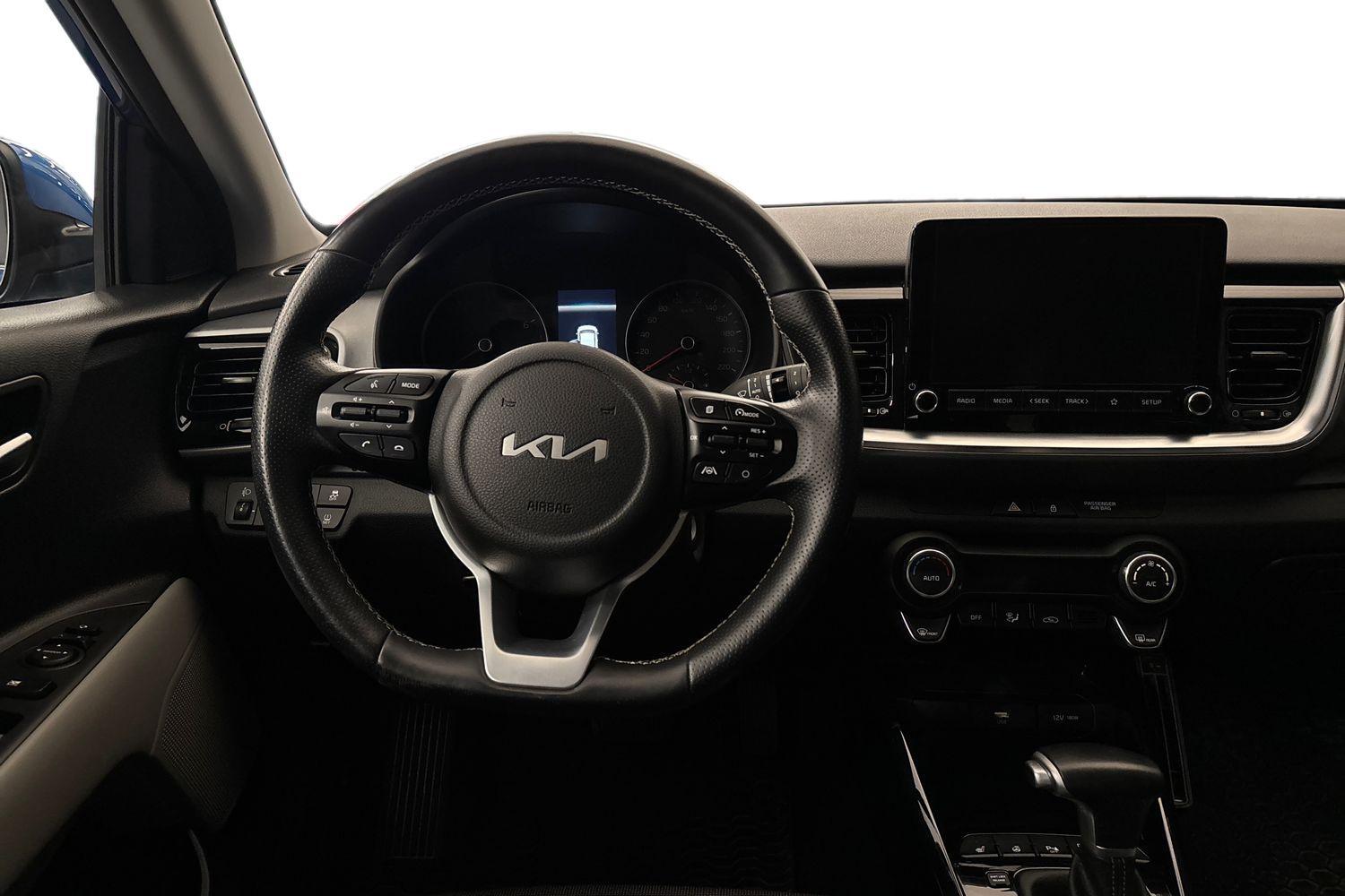 Kia Stonic vaihtoauto
