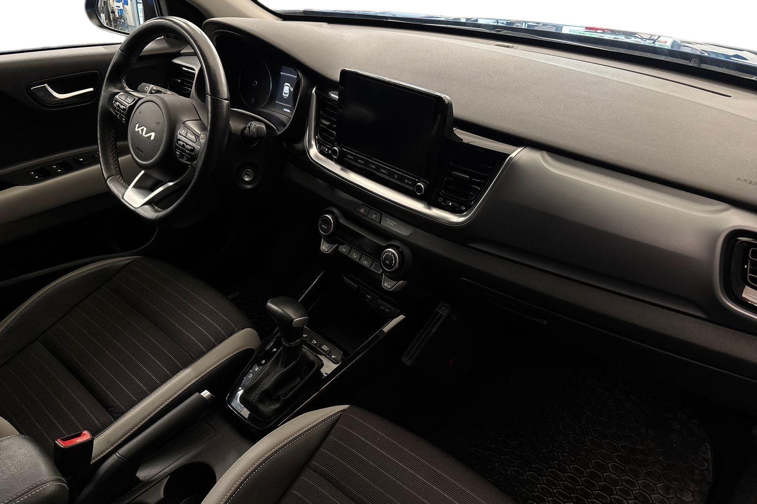 Kia Stonic vaihtoauto