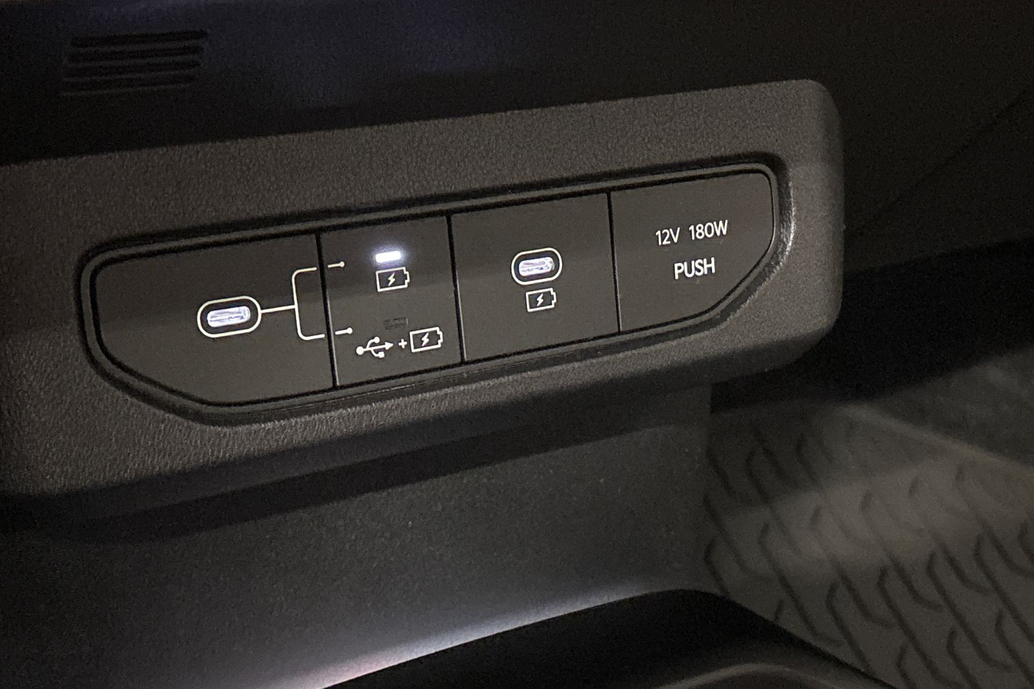 Kia EV4 vaihtoauto