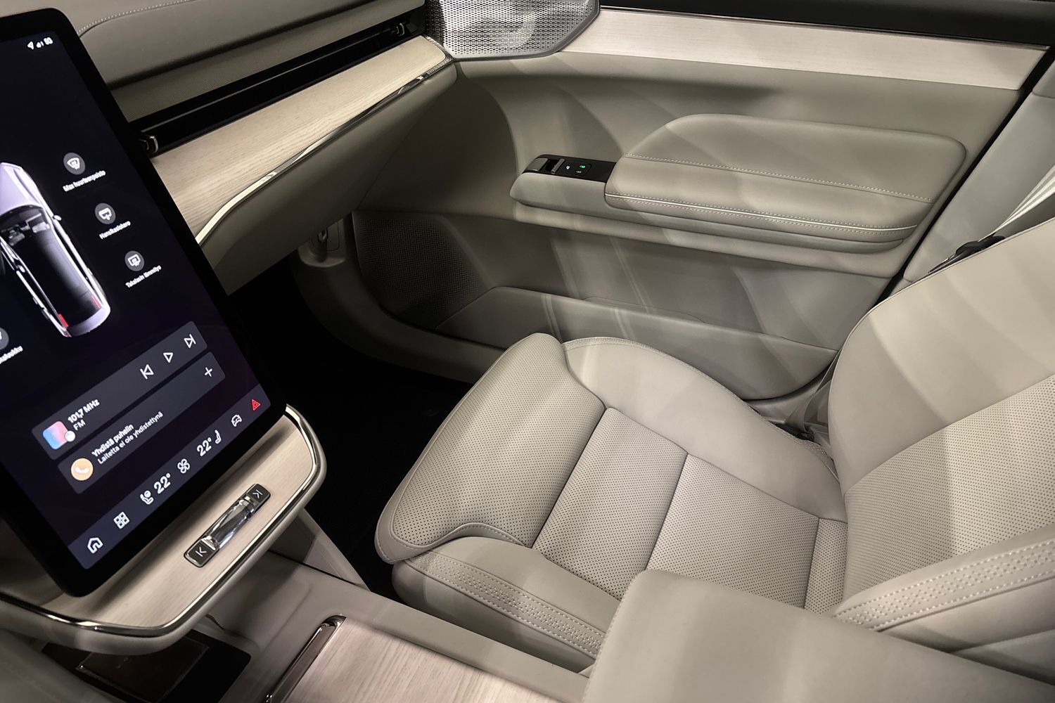 Volvo ES90 vaihtoauto