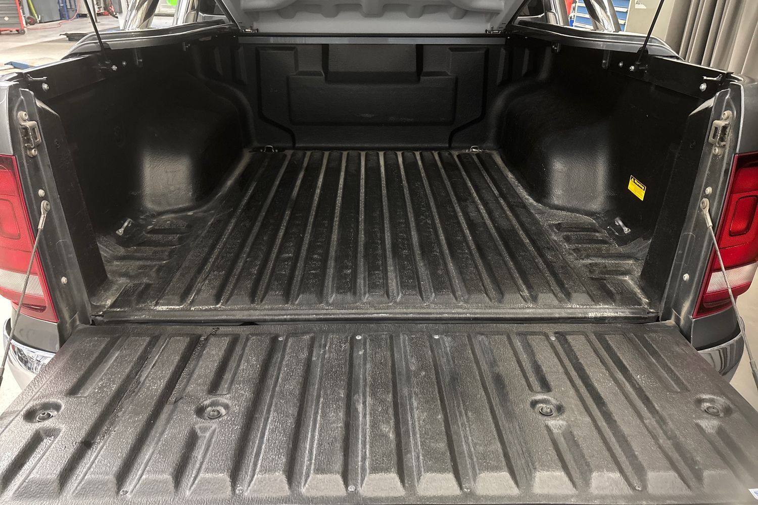 Volkswagen Amarok vaihtoauto
