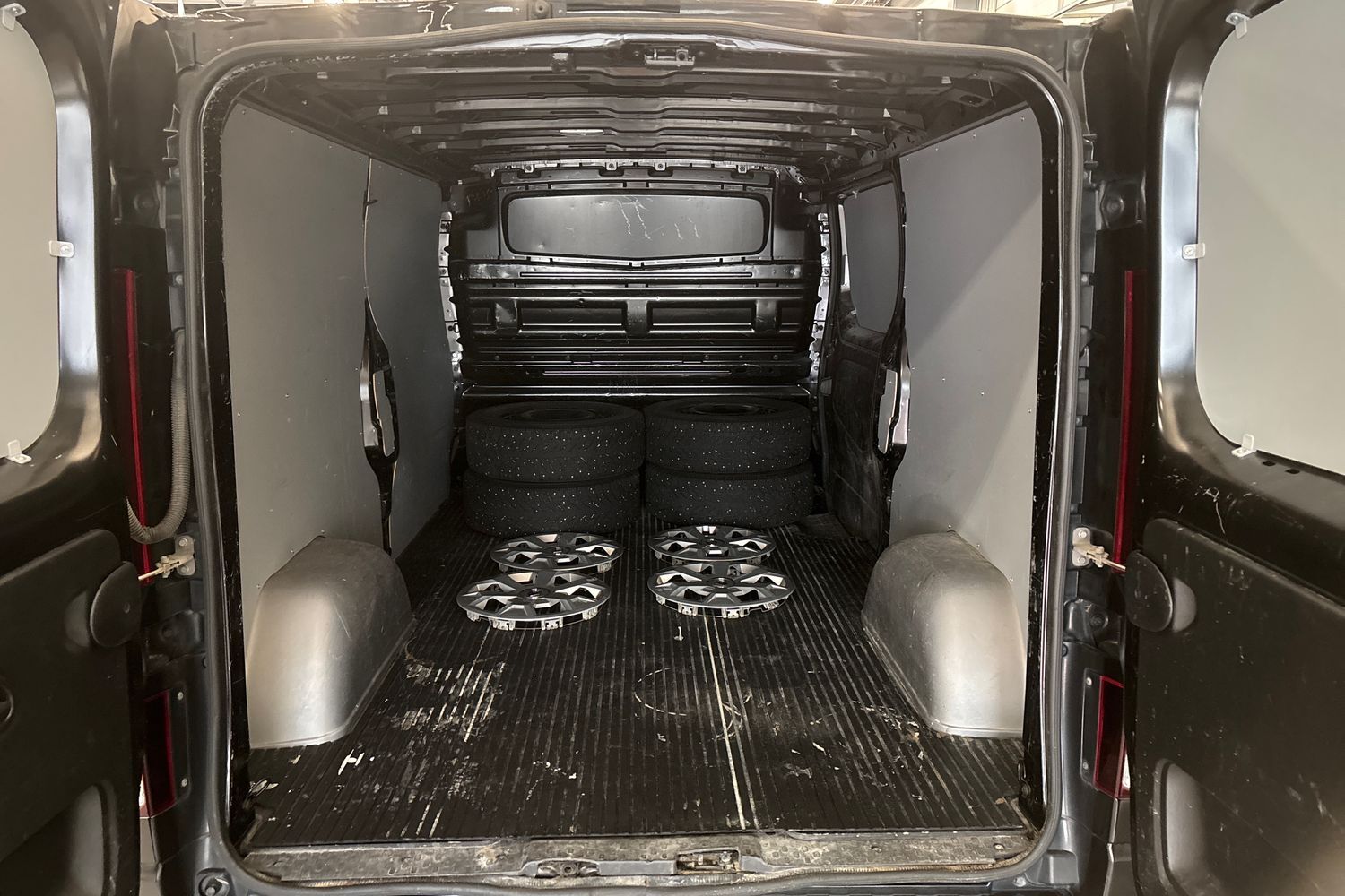 Renault Trafic vaihtoauto