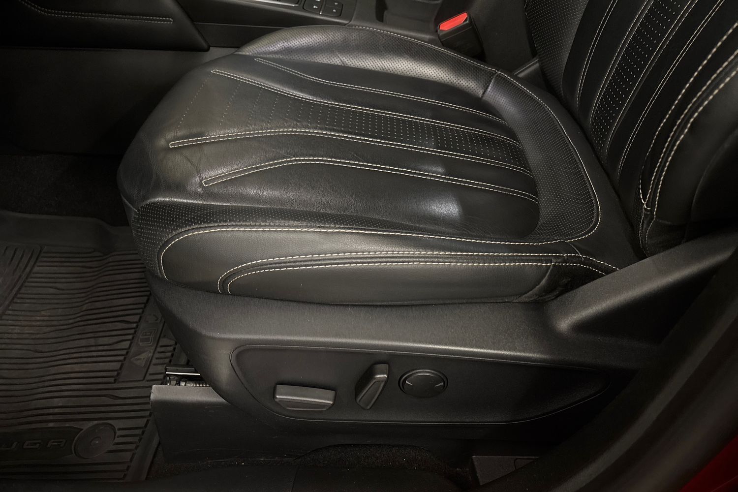 Ford Kuga vaihtoauto