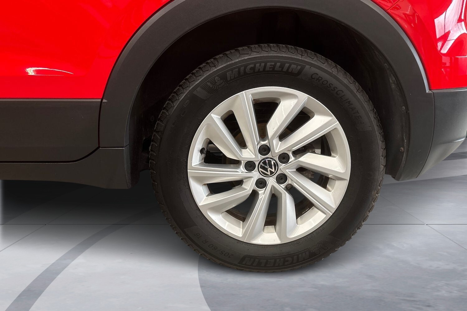 Volkswagen T-Cross vaihtoauto