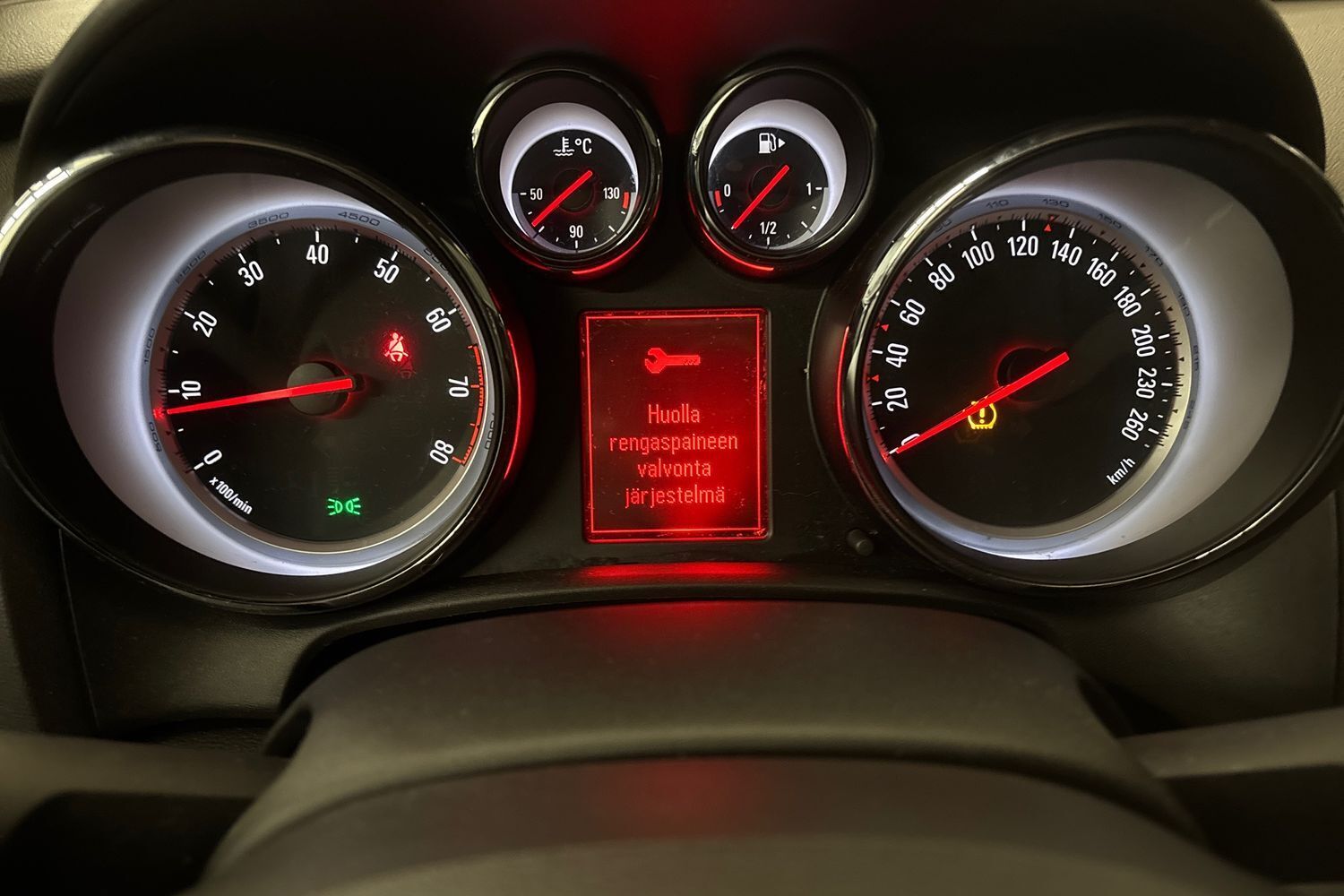 Opel Astra vaihtoauto