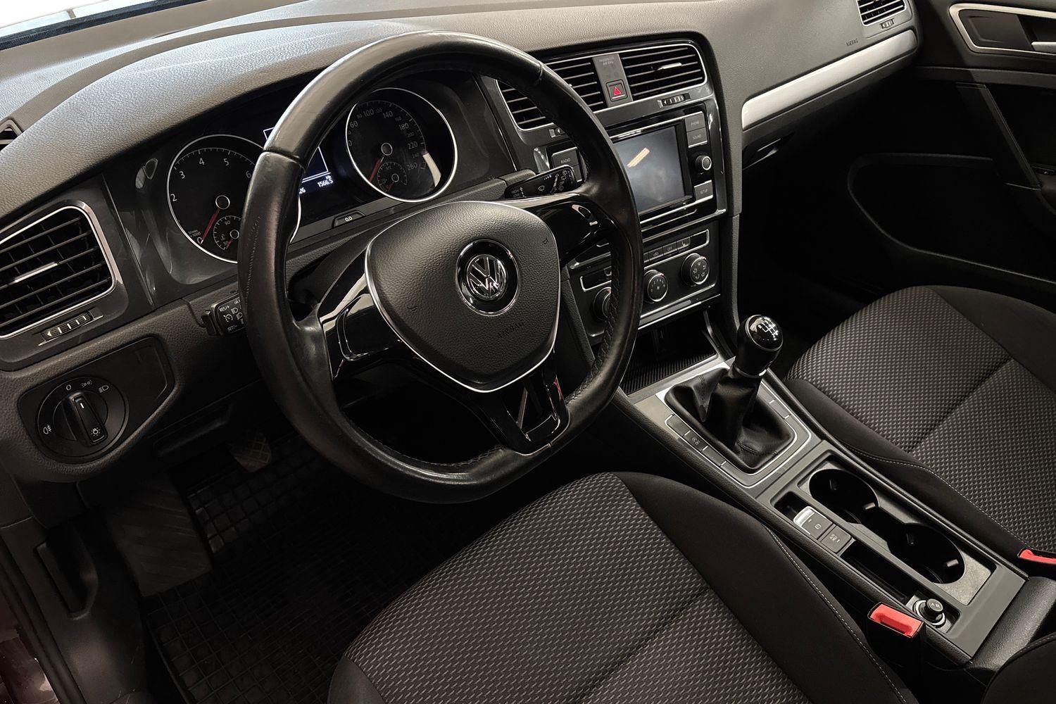 Volkswagen Golf vaihtoauto