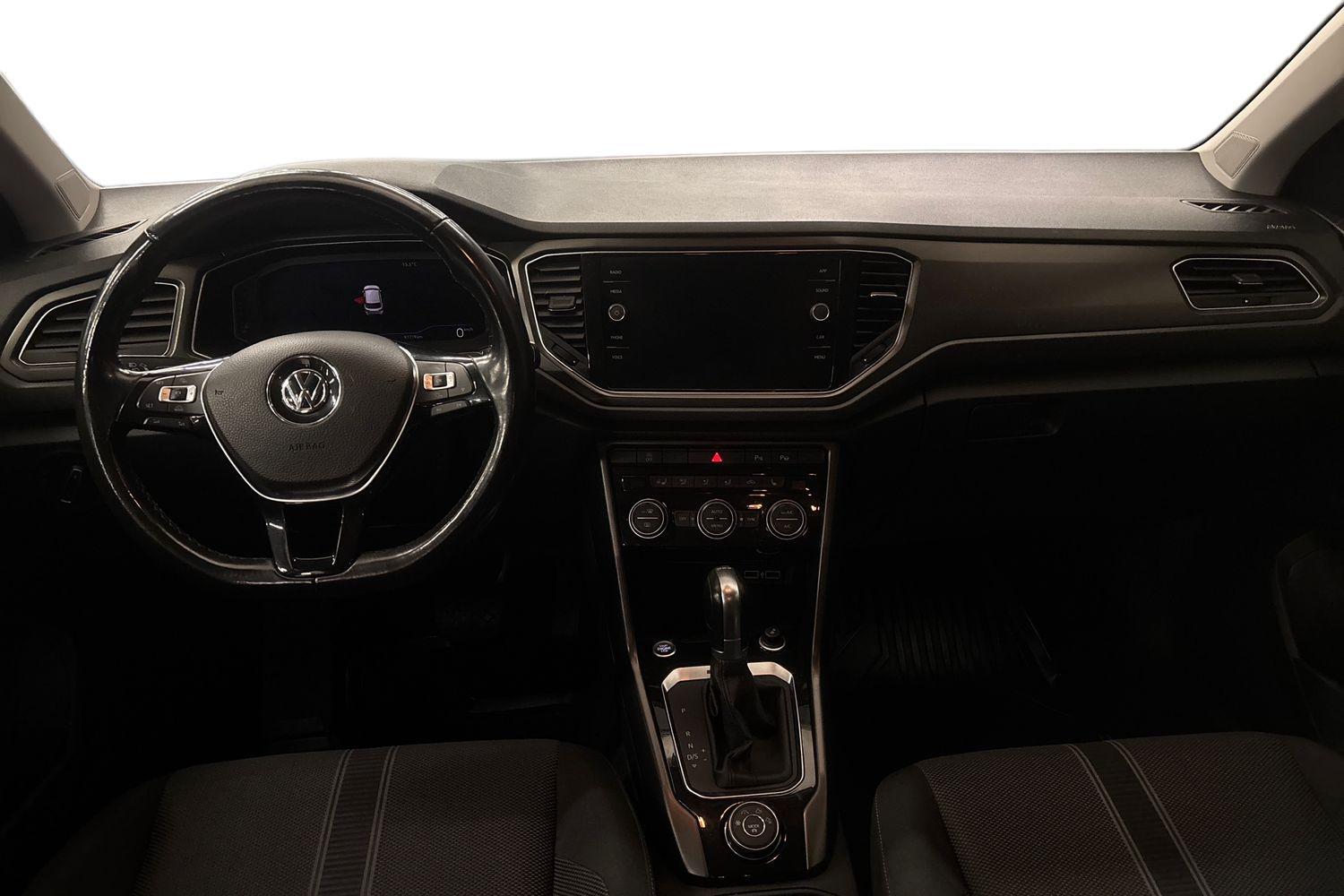 Volkswagen T-Roc vaihtoauto