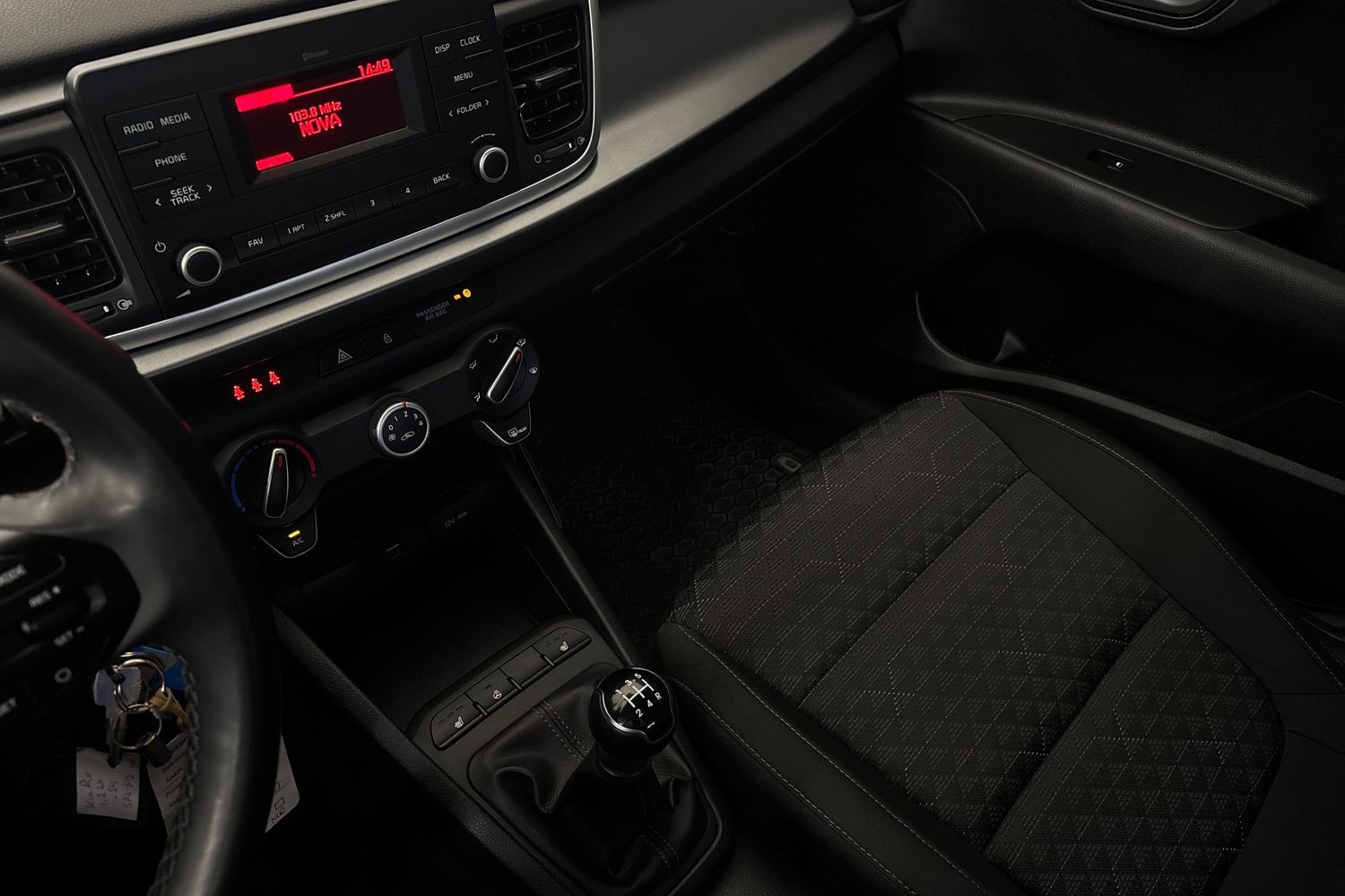 Kia Rio vaihtoauto