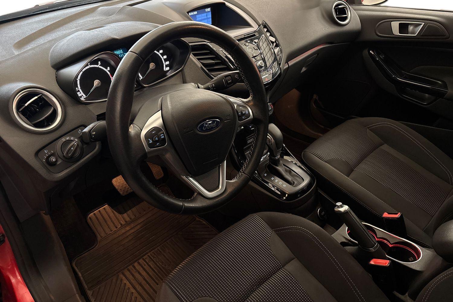 Ford Fiesta vaihtoauto