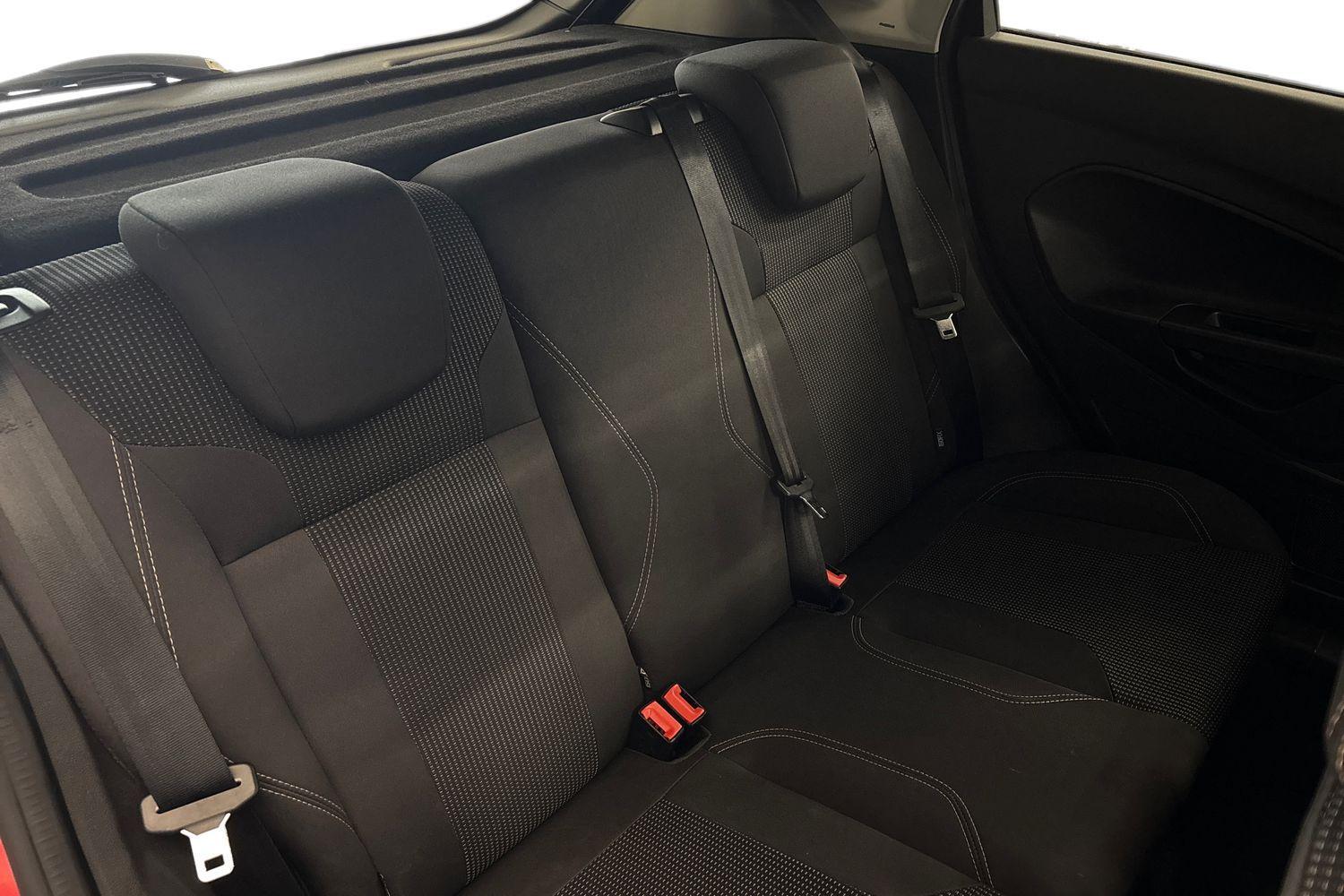Ford Fiesta vaihtoauto