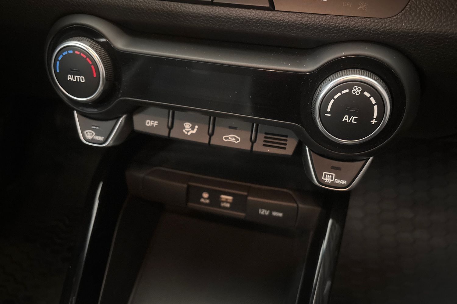 Kia Stonic vaihtoauto