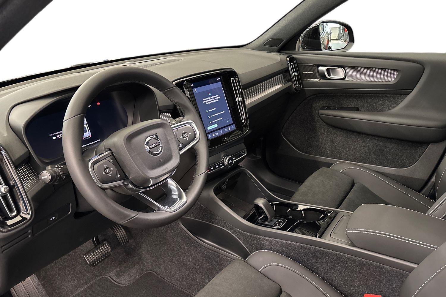 Volvo EX40 vaihtoauto