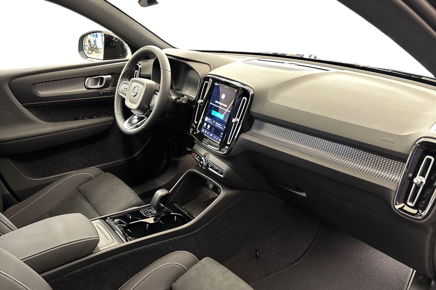 Volvo EX40 vaihtoauto