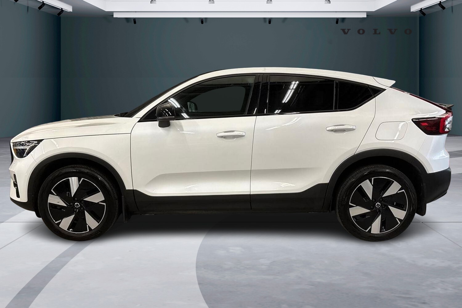 Volvo C40 vaihtoauto