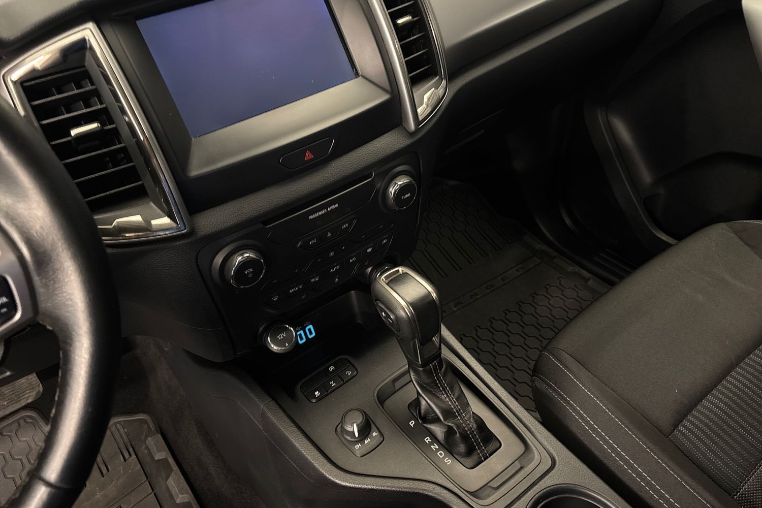 Ford Ranger vaihtoauto