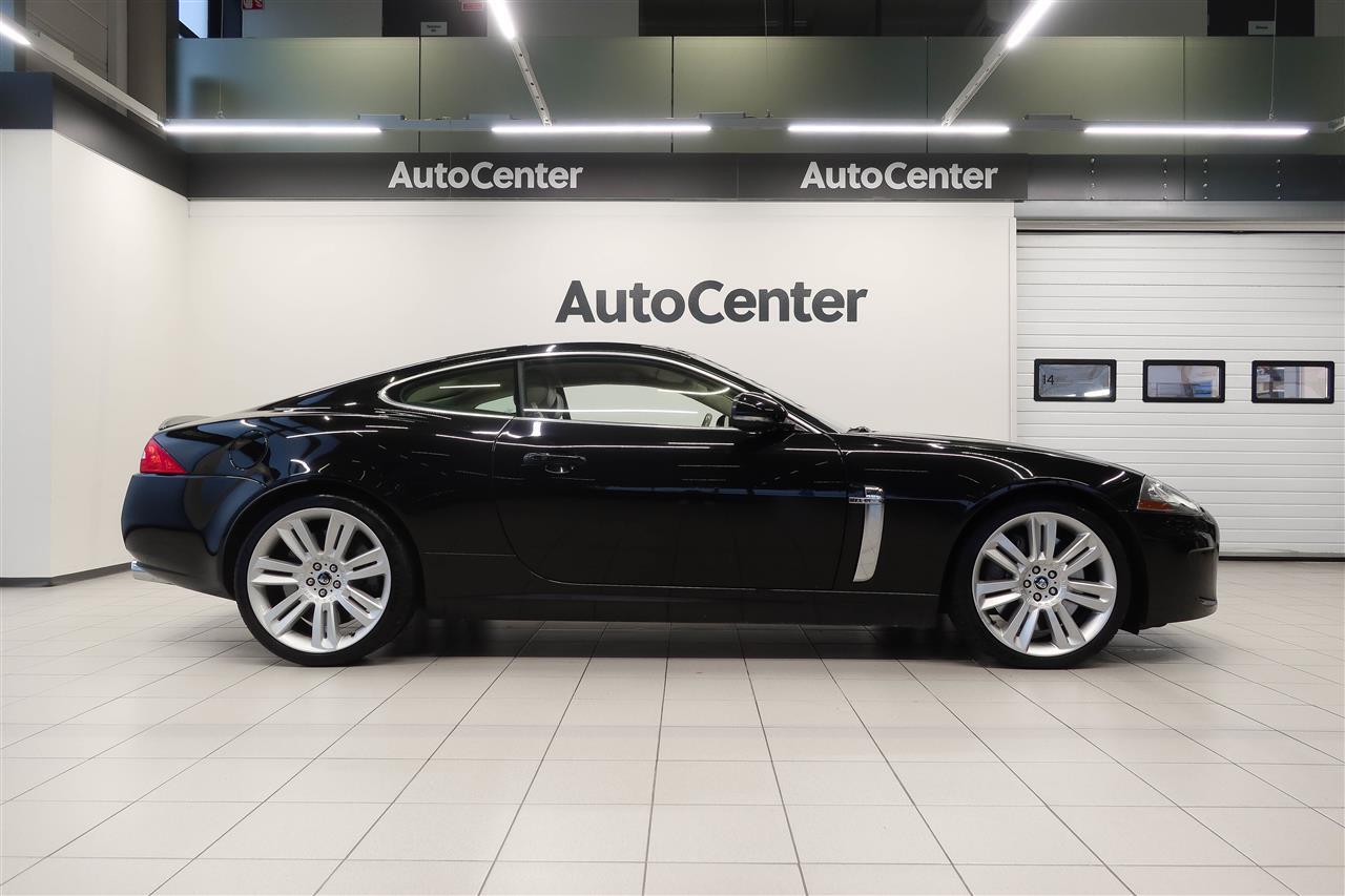 Jaguar XKR vaihtoauto