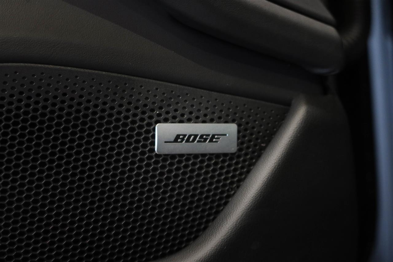 Porsche Taycan vaihtoauto