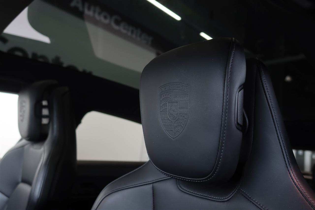 Porsche Taycan vaihtoauto