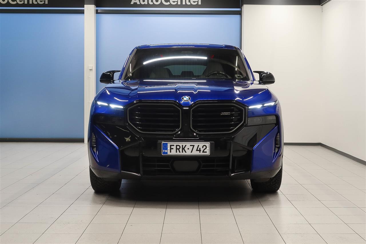 BMW XM vaihtoauto