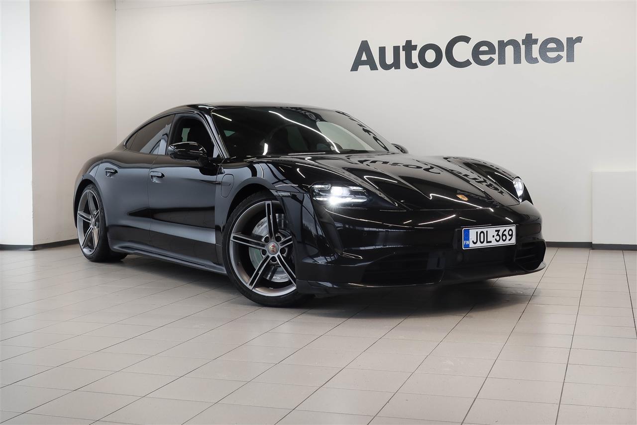 Porsche Taycan vaihtoauto