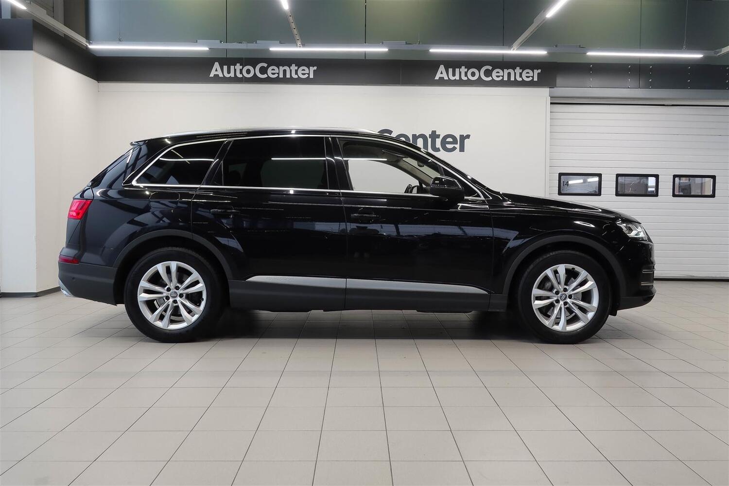 Audi Q7 vaihtoauto