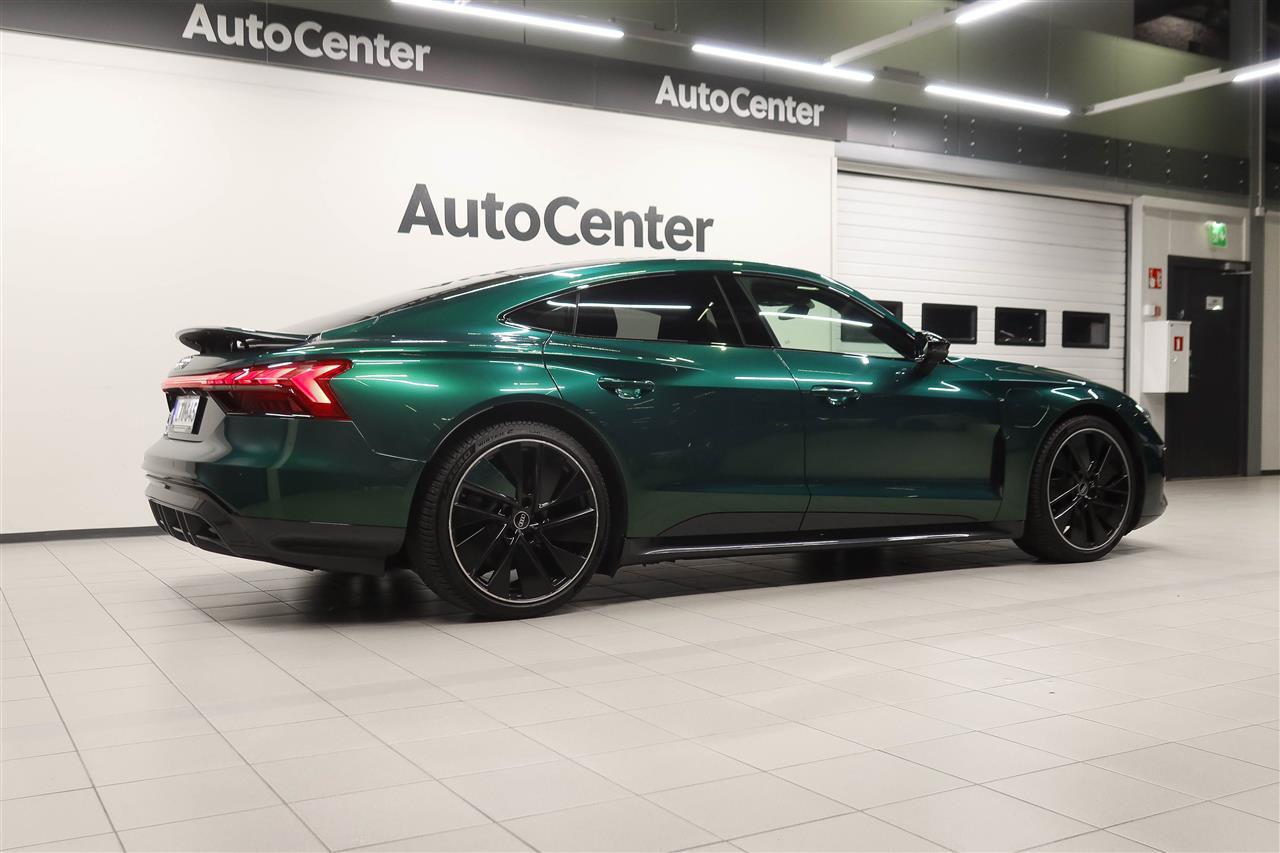 Audi e-tron GT vaihtoauto