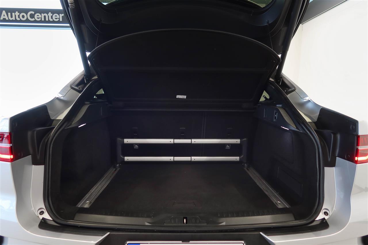 Jaguar I-PACE vaihtoauto